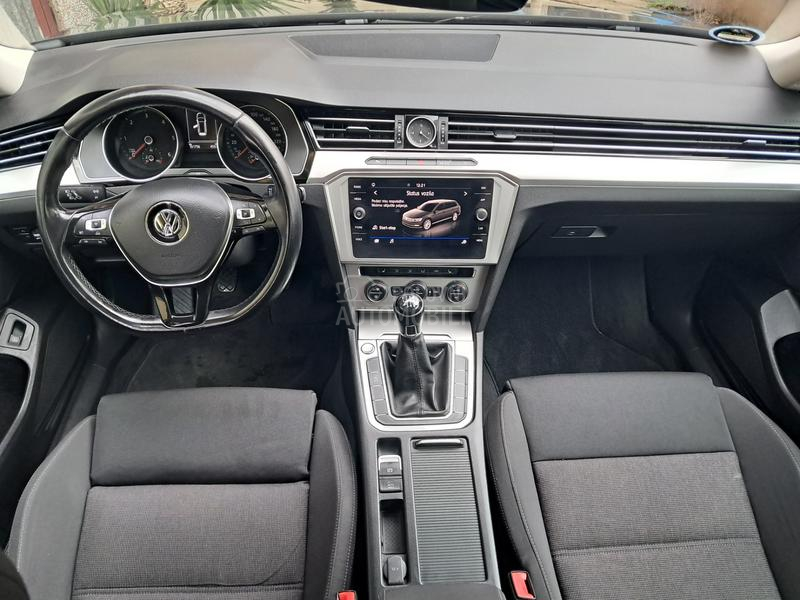 Volkswagen Passat B8 1,6 tdi iz nem acke