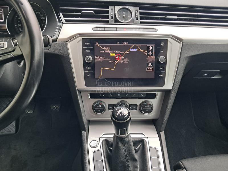 Volkswagen Passat B8 1,6 tdi iz nem acke