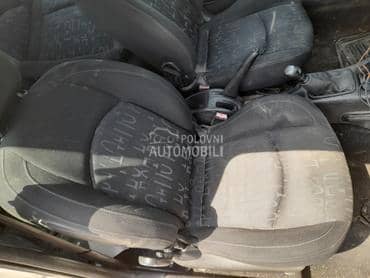 prednja sedista za Peugeot 206