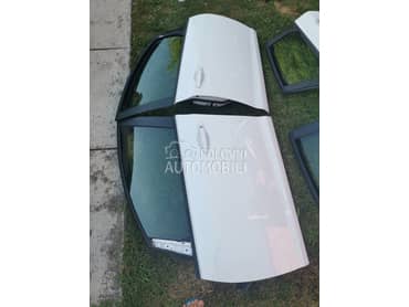 Vrata krila Astra J za Opel Astra J od 2009. do 2016. god.