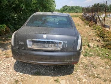 stop svetla za Lancia Thesis od 2002. do 2009. god.