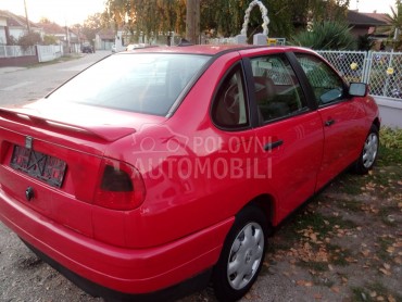 Stop svetlo za Seat Cordoba