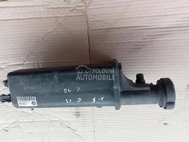 Boca hladnjaka za BMW 320 od 2003. do 2006. god.