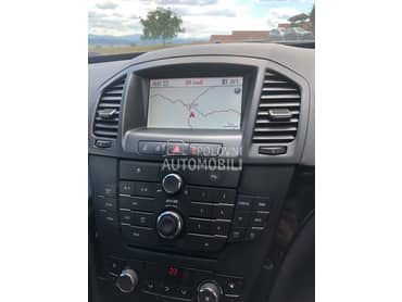 multiedija za Opel Insignia