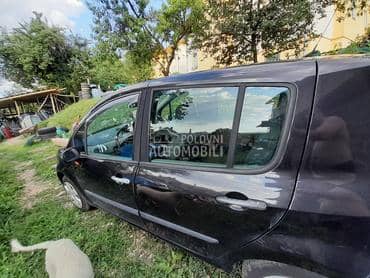 vrata za Renault Modus od 2003. do 2010. god.