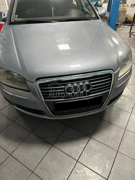 Audi A8 4E0 2006. god. -  kompletan auto u delovima