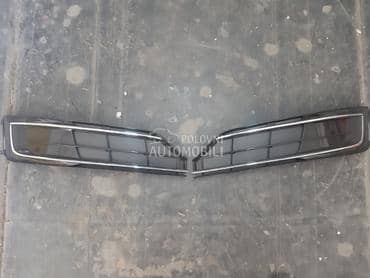 resetke u braniku za Audi A8