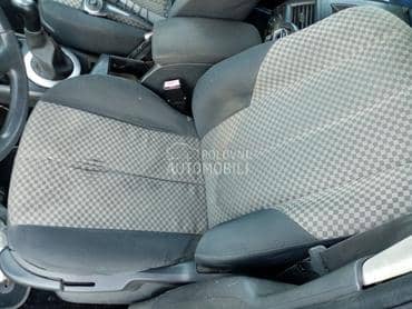 sedista za Renault Megane od 2003. do 2008. god.