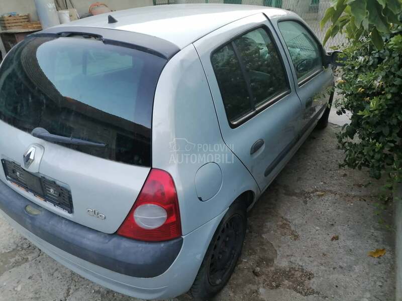 Renault Clio -  kompletan auto u delovima