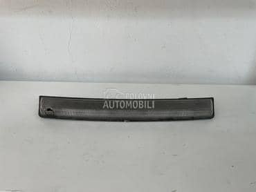 Trece stop svetlo za Citroen C4, C5 od 2004. do 2015. god.