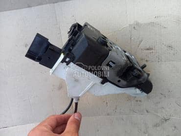 Brava vozačevih vrata za Peugeot Partner od 2008. do 2017. god.