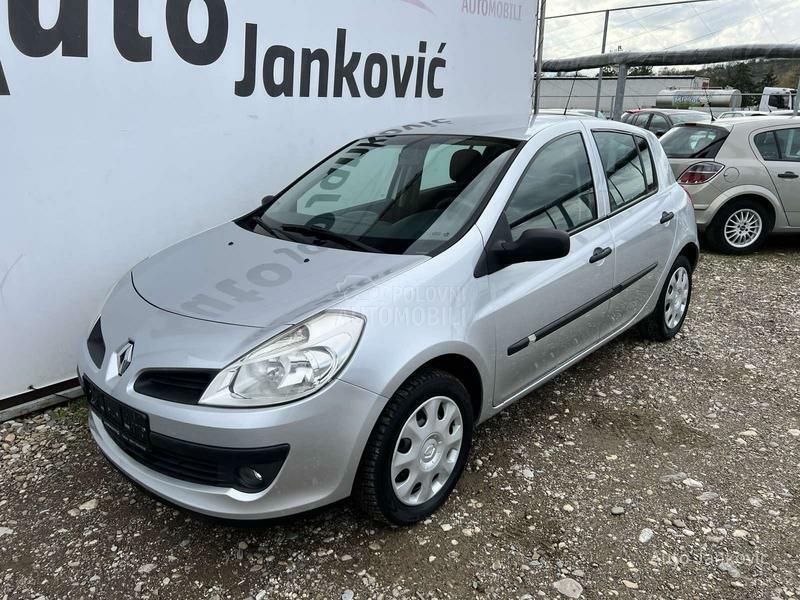 Renault Clio A U T O M A T I K
