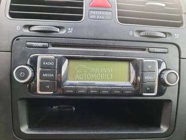 radio cd za Volkswagen Golf 5