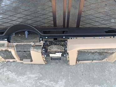 Krem tabla za Volkswagen Passat CC