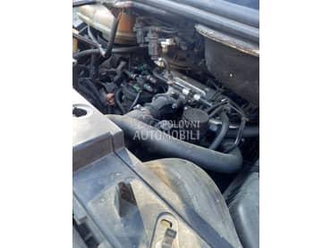 Motor 2.2HDI i delovi motora za Citroen C8