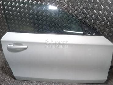 Vrata desna za BMW 125, 116, 118 ... od 2005. do 2009. god.