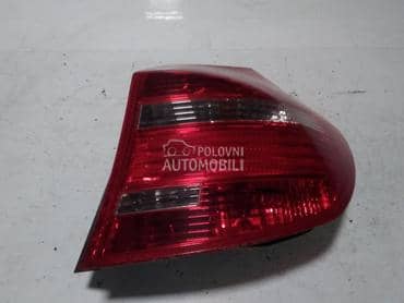 Štopaljka desna za BMW 125, 116, 118 ... od 2005. do 2009. god.