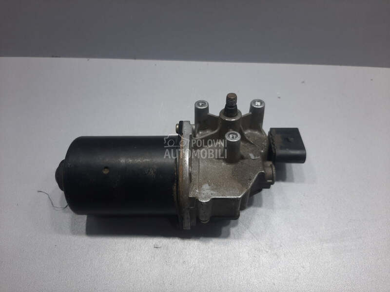 MOTORIC PREDNJEG BRISACA