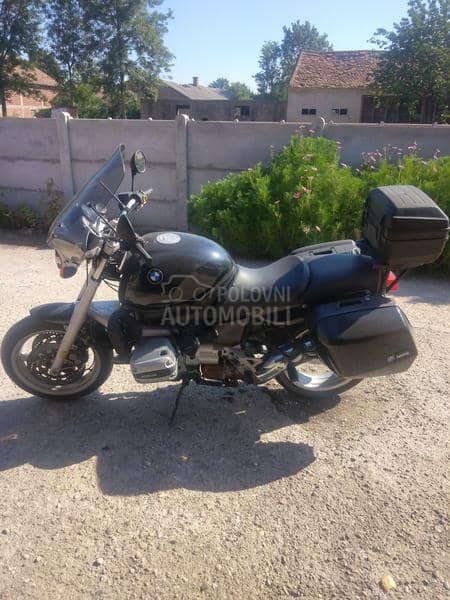 BMW r1100r
