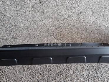 Zadnji branik za Renault Express od 2021. do 2022. god.