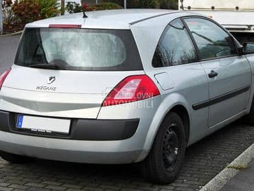 gepek staklo za Renault Megane od 2002. do 2008. god.