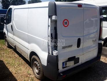 prednja vrata renault trafic