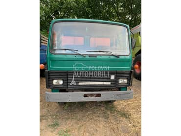 Kabina Magirus cela ili delovi