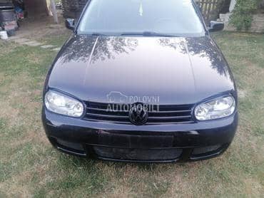 Prednji Branik R32 za Volkswagen Golf 4