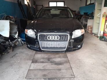 Audi A4 -  kompletan auto u delovima