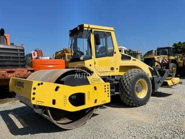 BOMAG BW 213 DH4 kompaktor