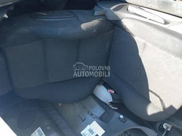 Sedista za Peugeot 207