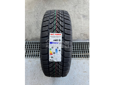 Lassa 215/60 R17 Zimska
