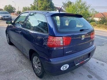 Seat Ibiza 6L -  kompletan auto u delovima