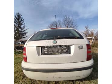 Gepek vrata za Škoda Fabia