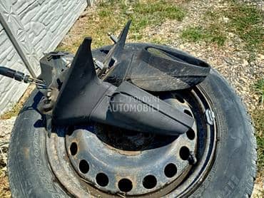 retrovizor clio 1 za Renault Clio