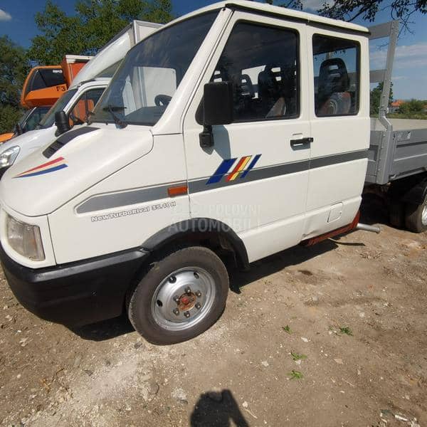 Iveco Massif -  kompletan auto u delovima