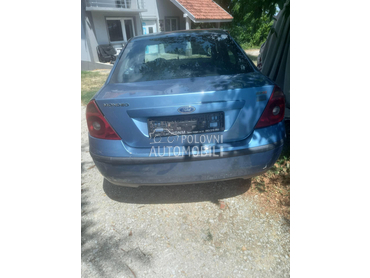 zadnji branik za Ford Mondeo od 2001. do 2005. god.