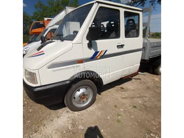 Zastava rival delovi