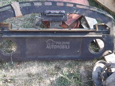 roletna,  treće svetlo za Audi A8 od 2005. do 2009. god.