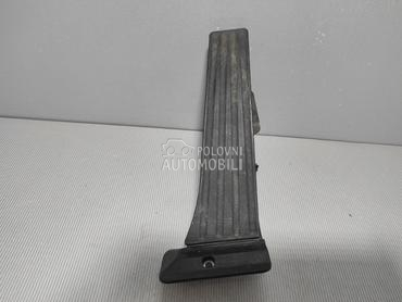 PAPUCICA GASA za BMW Serija 3