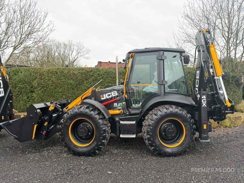 JCB 4CX PRO 80 YEAR EDITION