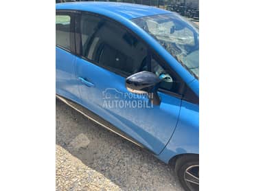 desna prednja vrata za Renault Clio od 2012. do 2014. god.