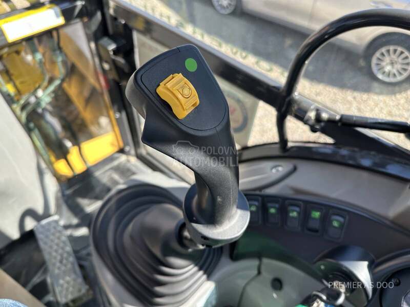 New Holland B115B