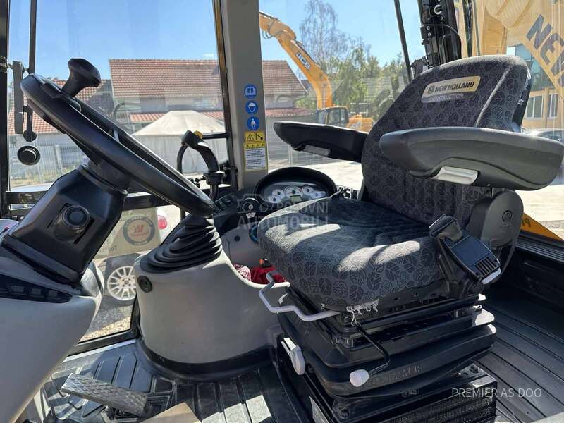 New Holland B115B