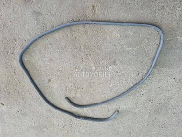 keder gepek vrata za Nissan Terrano od 1993. do 2005. god.