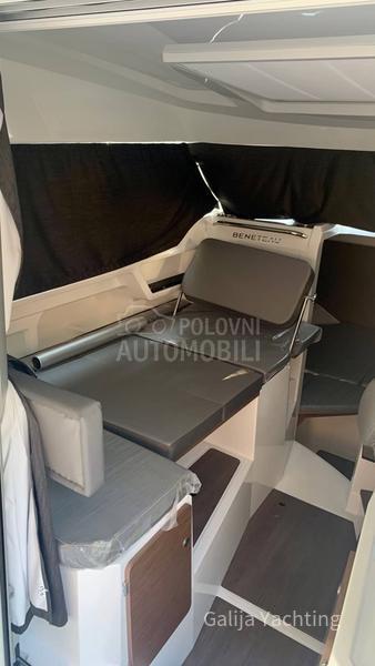 Beneteau Antares 8 V2