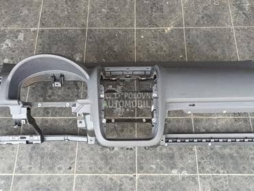 Tabla sa airbagom za Volkswagen Golf 5