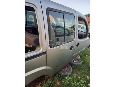 Desna klizna vrata siva za Fiat Doblo