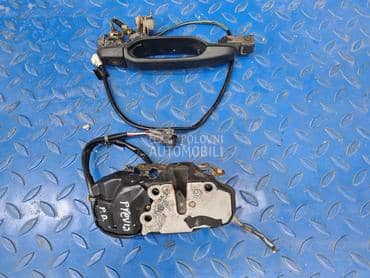 kvaka i brava desna za Toyota Previa od 1993. do 2000. god.