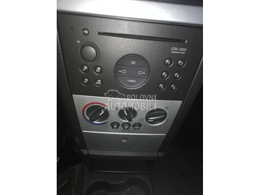 Radio CD 2005 za Opel Meriva